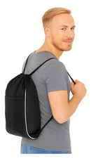 Mochila Sacola De Academia Para Esporte Porta Chuteira Tênis Cor Preto Liso